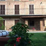 Dai Nonni Panzió Asti