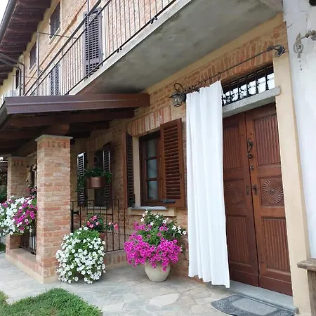 Dai Nonni Bed & Breakfast Asti