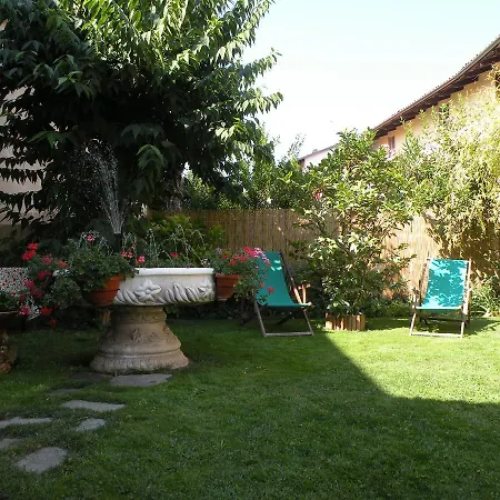 Dai Nonni Bed & Breakfast 4*